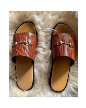 BrownHorsebitNet_250x250@2x Brown Palms